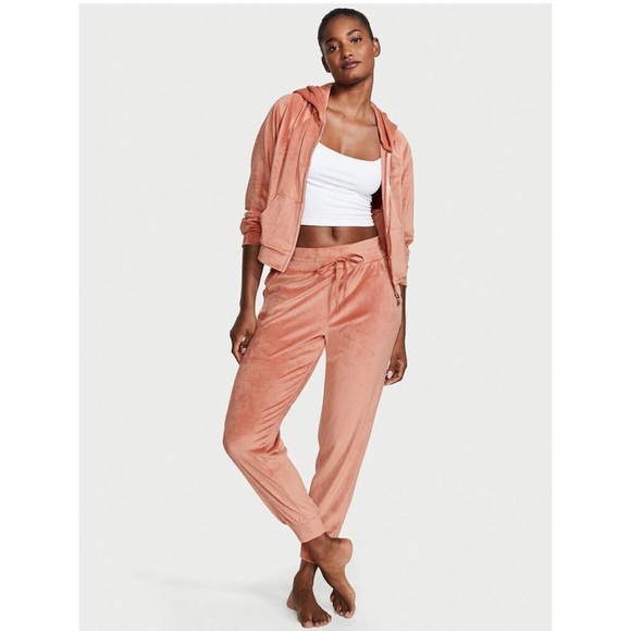 Victoria's Secret TRACKSUIT SET Full-zip
Hoodie + jogger pant CANYON ROSE VELOUR - Picture 4 of 7